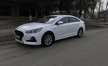 Hyundai: Hyundai Sonata: 2019 г., 2 л, Автомат, Газ, Седан — 2