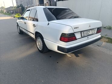 Mercedes-Benz: Mercedes-Benz W124: 1988 г., 2.3 л, Механика, Бензин, Седан