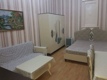 Uzunmüddətli kirayə mənzillər: 28 may metrosunun yaxınlığında 28 mola yaxın 4 mertebeli binanın 3-cü — 12