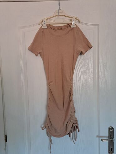 svecana garderoba za punije dame beograd: One size, color - Beige, Short sleeves