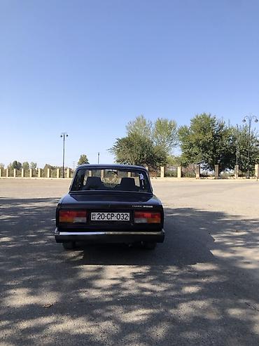 avto karavan: LADA Riva/2107 sedan - Kuzov: 4 qapılı sedan, qara rəng. Xrom ön — 5