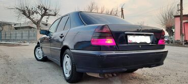 салона: Mercedes-Benz C-Class: 1998 г., 2.4 л, Автомат, Бензин, Седан