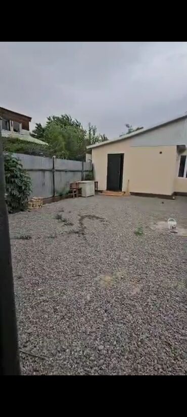очень срочно участок: Полдома, 43 м², 2 комнаты, Риэлтор, Косметический ремонт
