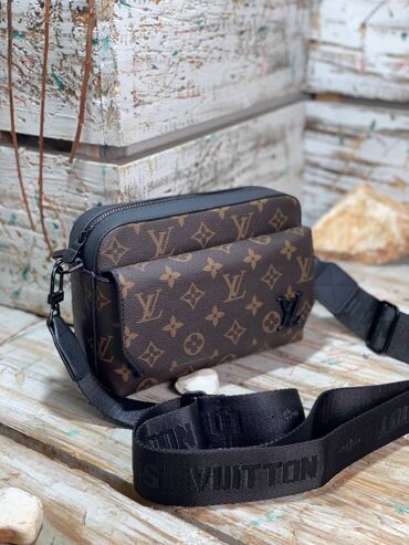 кожанный клатч: Барсетка, Louis Vuitton, Материал: Искусственная кожа, Новый