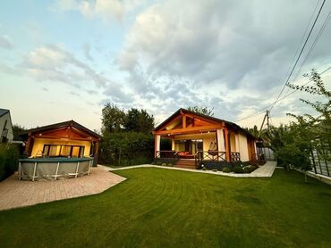 продаю дом город кара балта: Дача, 85 кв. м, 3 бөлмө, Риелтор, Дизайнердик оңдоо