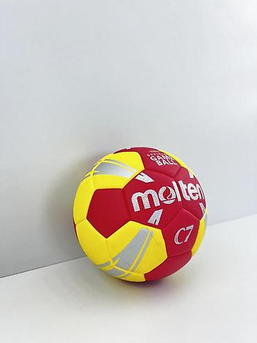 top qiyməti: №: 8689 Məhsulun adı: Handbol topu Molten, sarı/qırmızı, ölçü 3 Brend — 1