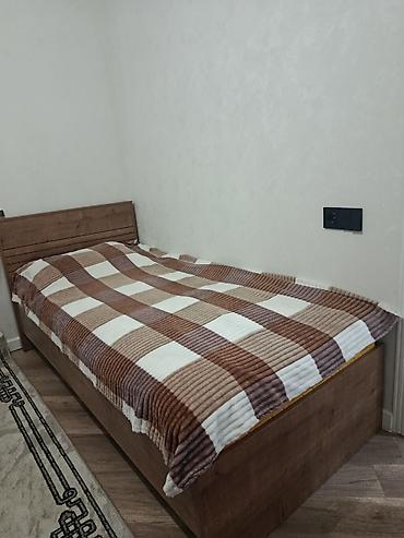 İşlənmiş, Təknəfərlik çarpayı, Bazasız, Matras ilə, Siyirməsiz