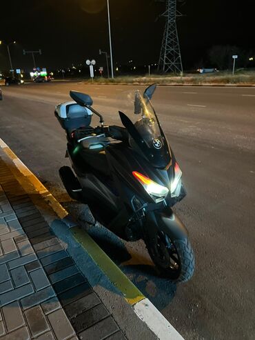 Скутеры: Скутер Yamaha, 180 куб. см, Бензин, Б/у