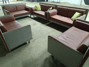 кухонная мебель бишкек цены: Прямой диван, Б/у, Двухместный