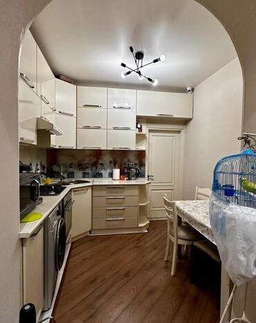 Uzunmüddətli kirayə mənzillər: Menzil Elmler Akademiyasi BDU dan 5 deqiqelik piyada mesafede -da lalafo.az — 6 Uzunmüddətli kirayə mənzillər: Menzil Elmler Akademiyasi BDU dan 5 deqiqelik piyada mesafede — 6