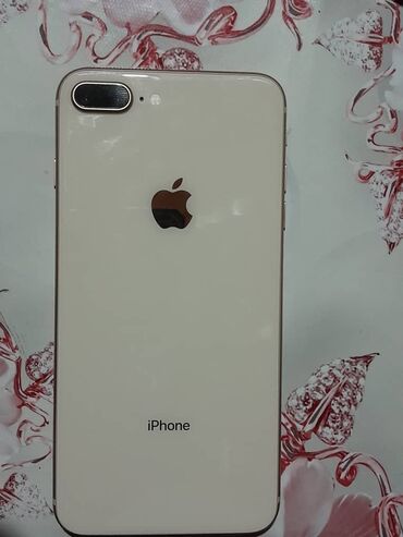 Apple iPhone: IPhone 8 Plus, Б/у, 64 ГБ, 76 %