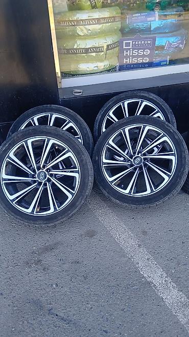 İşlənmiş Disk təkər Kia 215 / 45 / R 17, 10 Boltlu