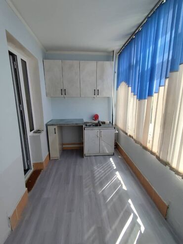 квартира сдается кара балта: 70 м², 3 комнаты