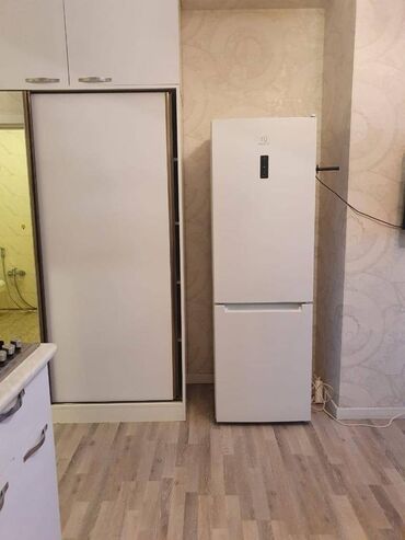 Uzunmüddətli kirayə mənzillər: Elimlər metrosunun yaxınlığında Baki Dövlətə yaxın 17 mertebeli — 6