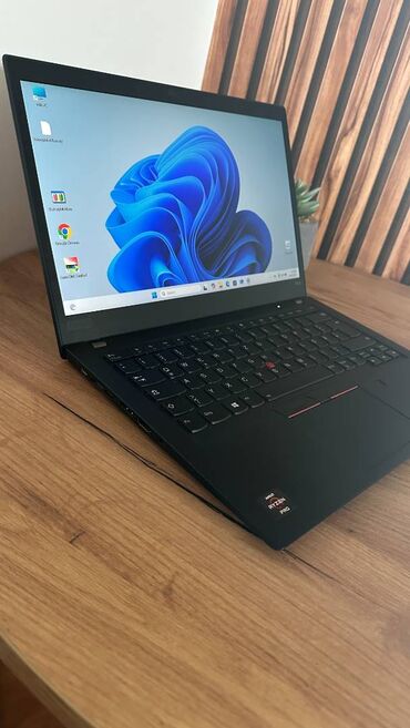 Lenovo: AMD Ryzen 5, 16 GB OZU, 14 " — 1