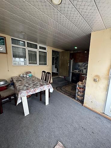 bine sovxoz evler: Ağ şəhər və Nizami parkına yaxın UPD qəsəbəsində sahibindən 3 otaqlı — 1