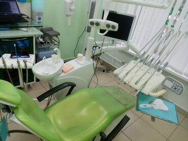 стоматологическая установка купить бу: Стоматологическая установка "Премиум 17"
с документами всё работает