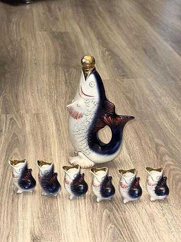 Porseleyn “Balıq” likyor/araq dəsti - Komplekt: 1 böyük qrafin (balıq lalafo.az -da Porseleyn “Balıq” likyor/araq dəsti - Komplekt: 1 böyük qrafin (balıq