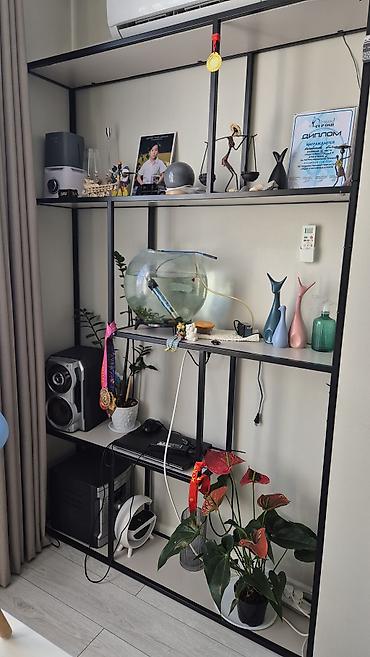 study table: Тумба и подставка для телевизора, Б/у, Подвесная, ЛДСП, Самовывоз, Платная доставка, цвет - Белый — 4