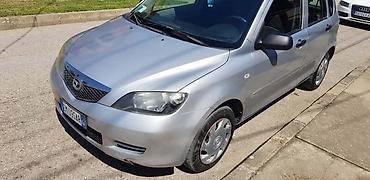 camac za prihranu ribe: MAZDA 2 - KOMPLETAN AUTO U DELOVIMA | Mazda polovni originalni — 2