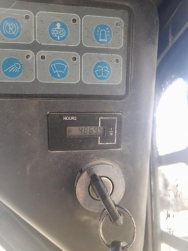 tap az ekskavator: Liugong 375A mini yükləyici (skid-steer) Xüsusiyyətlər: - Model — 7