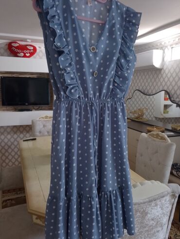 Dəstlər, kostyumlar: Satılır geyimler səliqəli işlənib az 2 üc dəfə geyinilib tulum — 6