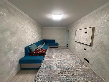 комната снимат: 1 комната, 32 м², 6 мкр 104 серия, 1 этаж, Евроремонт — 3