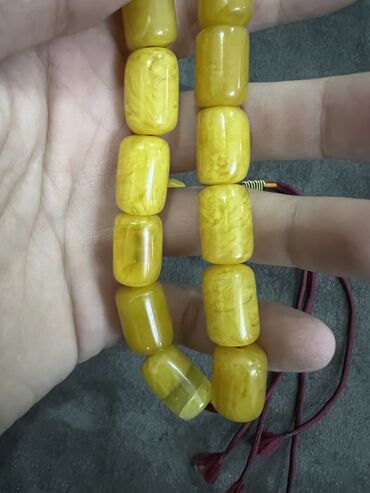 Təsbehlər: Salam çox qədimi 33 dənəli Şirə yağbal kehreba satiram basi cixan — 3