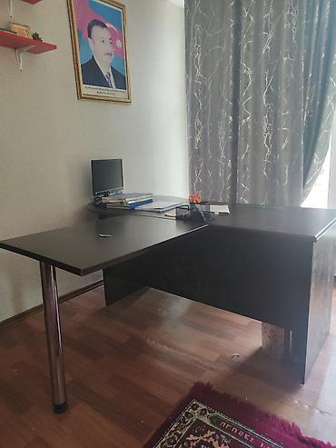 ofis mebeli magazalari: Ofis mebel dəsti təcili ucuz qiymətə satılır. Ayrı ayrılıqda da olar — 4