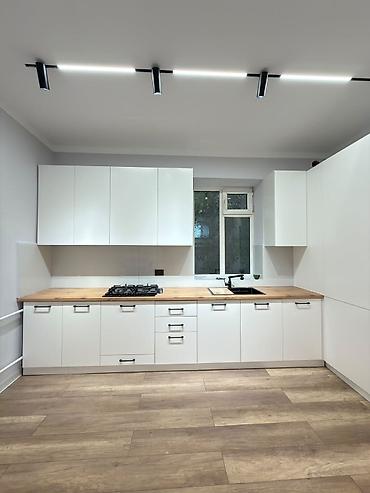 Продажа коттеджей и домов: 4 комнаты, 118 м², 4 соток, Бишкек, Собственник — 4
