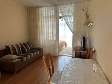 скорая помощь иссык куль: Батир, Карвен Иссык-Куль (Karven Issykkul) Бостери, Балдар аянтчасы, Унаа токтотуучу жай, унаа туруучу жай, Коргоодогу аймак