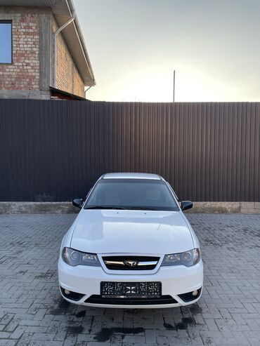 Daewoo: Daewoo Nexia: 2013 г., 1.5 л, Механика, Бензин, Седан