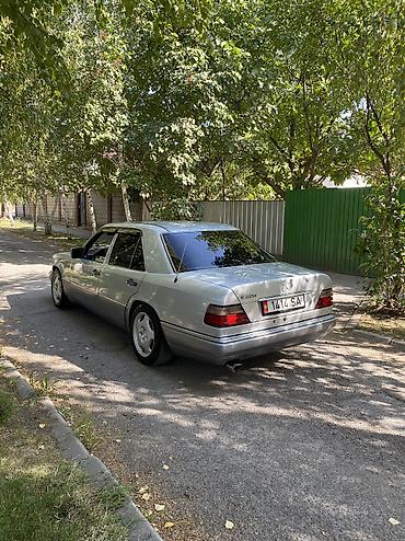 гранаты мерседес 210: Mercedes-Benz W124: 1994 г., 2.2 л, Механика, Бензин, Седан — 4