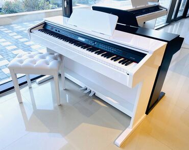 elektro piano: Elektro piano Medeli DP 330. Akustik pianonun səslənməsi ilə