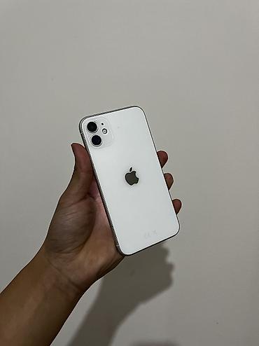 iphonr 11: IPhone 11, Б/у, 128 ГБ, White Titanium, Зарядное устройство, 80 % — 1