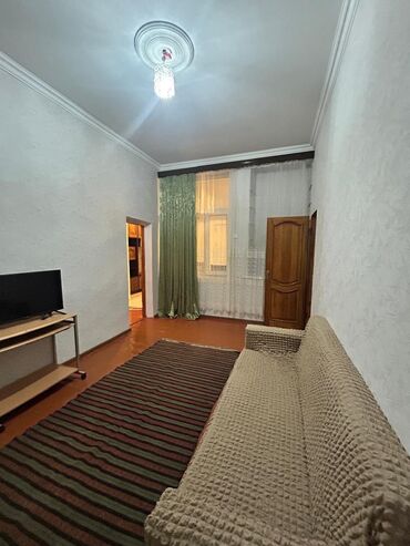 Köhnə tikili: Bakı, Montin, 2 otaqlı, Köhnə tikili, m. Nəriman Nərimanov, 50 kv. m — 3