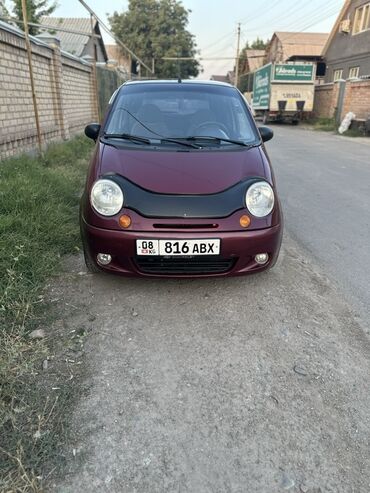 мини машина цена: Пятидверный хэтчбек Daewoo Matiz в бордовом цвете, предназначенный для