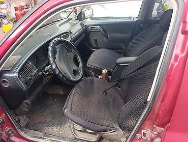Volkswagen: Volkswagen Vento: 1992 г., Седан — 2