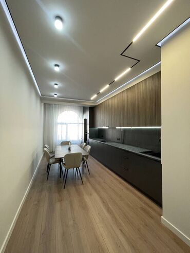 квартиры с ремонтом в рассрочку: 3 комнаты, 122 м², Элитка, 12 этаж, Дизайнерский ремонт