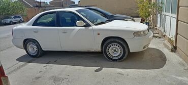 daewoo nexia haqqinda: Daewoo Nubira: 2 l | 1998 il Sedan