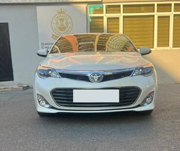 Təcili olaraq, Toyoto Avalon Sedan 2013 ilin Maşını satılır. Yürüyüşü