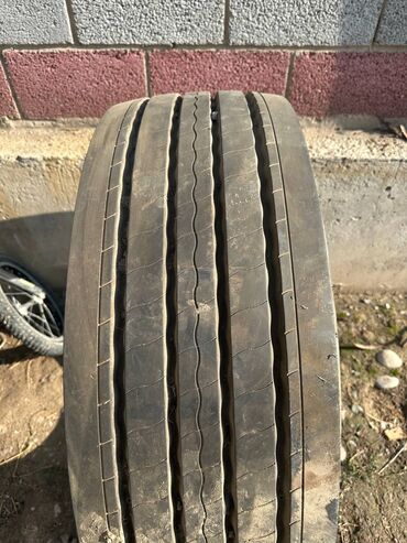 тракторные колеса: Грузовая шина 315/80R22.5 - Размер: 315/80 R22.5 - Тип: бескамерная