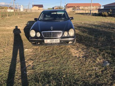 Mercedes-Benz: Mercedes-Benz E-Class: 2002 г., 2 л, Механика, Бензин, Седан