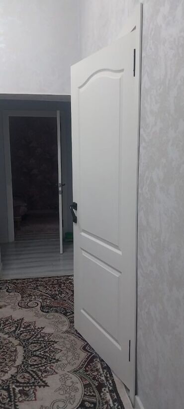 срочно продаю в связи с переездом: Ички эшиктердин башка түрлөрү