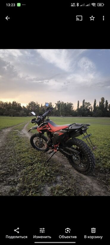 бишкек мотоцикл: Эндуро Honda, 250 куб. см, Бензин, Чоңдор үчүн, Колдонулган