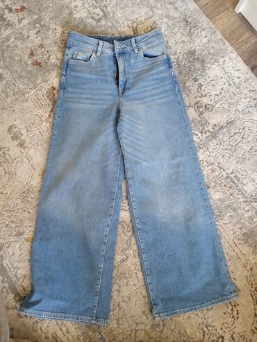 светлые женские джинсы: Кюлоты, H&M, Германия, Средняя талия, На маленький рост