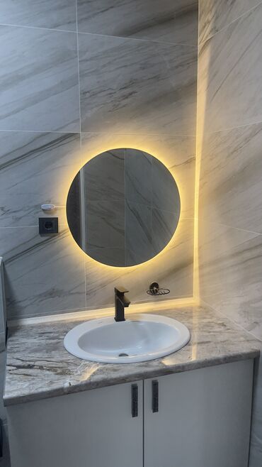 зеркала на стену: Зеркало с подсветкой стандарт.
Диаметр 65см, толщина 4мм