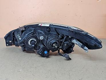 Передние фары: Передняя правая фара Mazda 2006 г., Б/у, Оригинал, Германия — 8