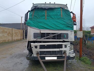 Yük nəqliyyat vasitələri: Tır Volvo FH13, 2008 il, motor 4.4 l, 185000 km, İşlənmiş