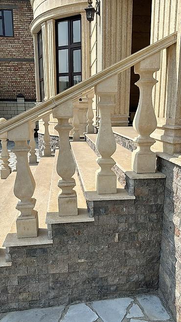 Обшивка лестниц: Балясины,перилы,тумбы из Сары таш — 13